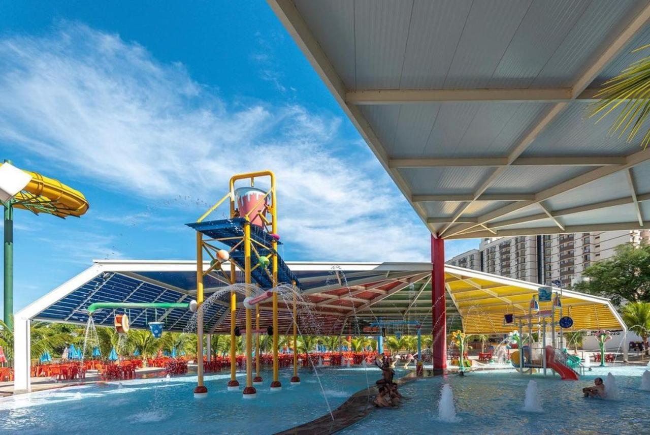 Diroma Resort Internacional Incluso 1 Acesso Ao Acqua Park Vulcao Caldas Novas Extérieur photo